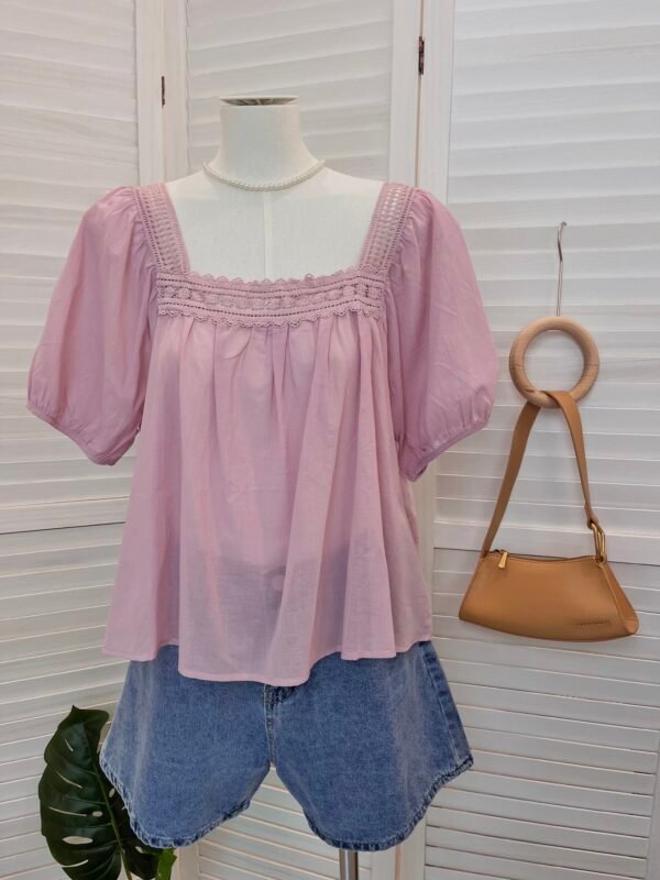 SUMMER LACE TRIM BLOUSE 方领钩花上衣