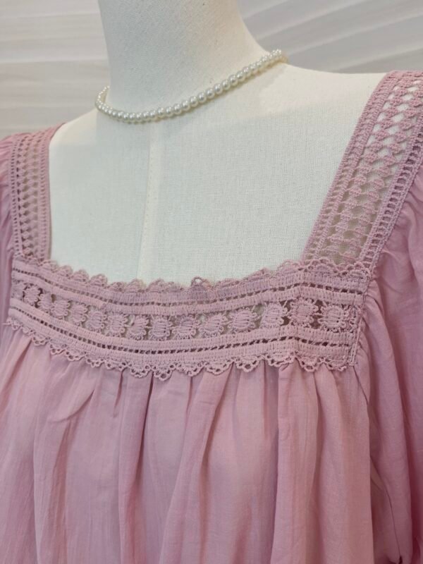 SUMMER LACE TRIM BLOUSE 方领钩花上衣
