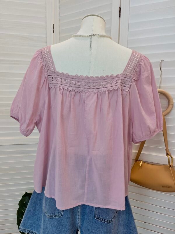 SUMMER LACE TRIM BLOUSE 方领钩花上衣