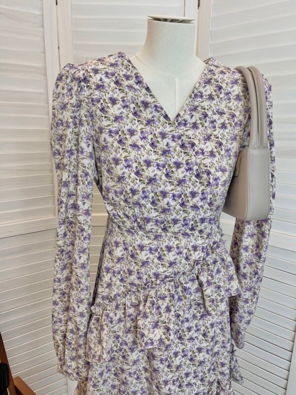 LAVENDER PLEATED DRESS 花边下摆连衣裙