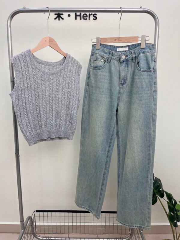 VINTAGE HIGH WAISTED STRAIGHT JEANS 直筒阔腿高腰牛仔裤