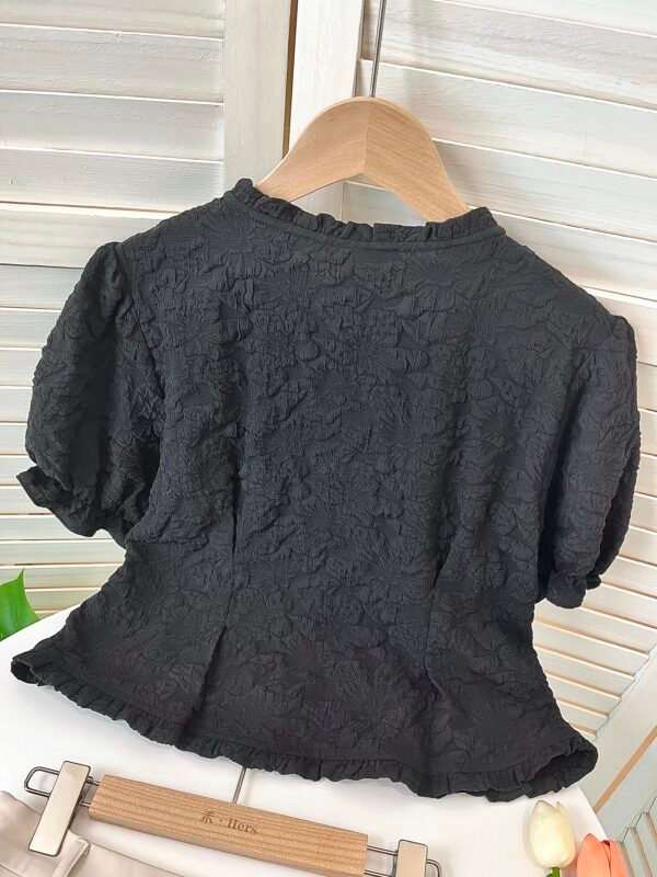 UNIQUE CUTWORK BLOUSE 小众木耳花边小上衣