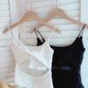 SINGLET WITH SPONGE BRA 镂空设计吊带背心
